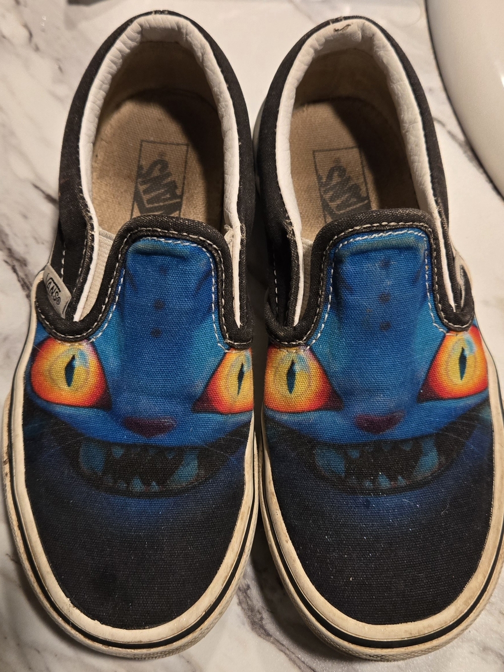 Vans Kids Derpy Kpop Demon Hunters Slip-On Sneakers